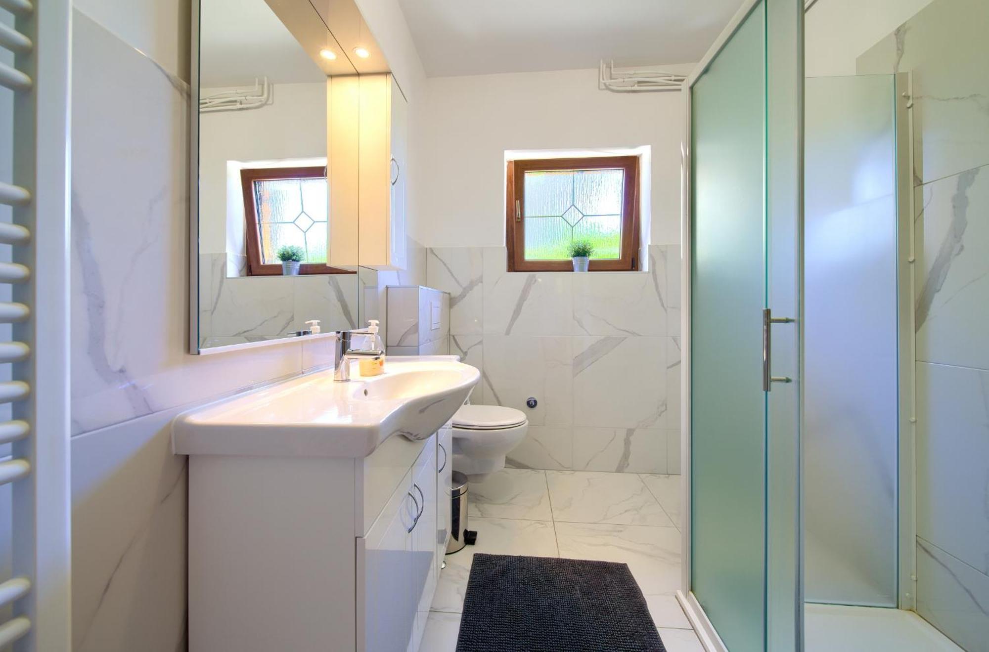 Apartment Bazina - Airconditioning, Parking, 500M From The Beach Krk Town Extérieur photo